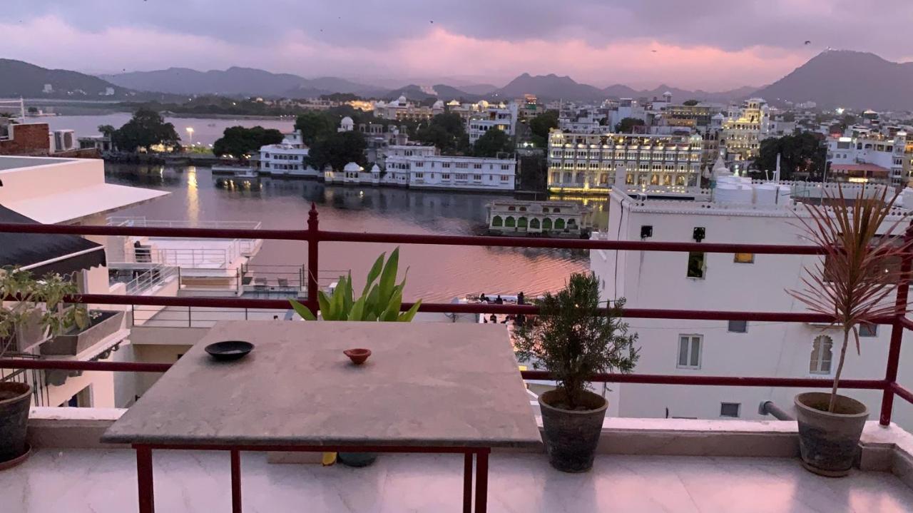Peacock - View In गेस्ट हाउस Udaipur